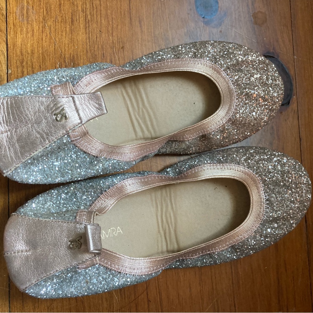 Glittery ballerina flats
